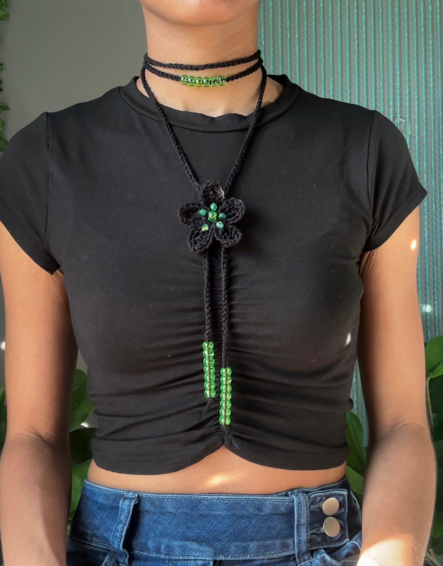 Aura Green Choker