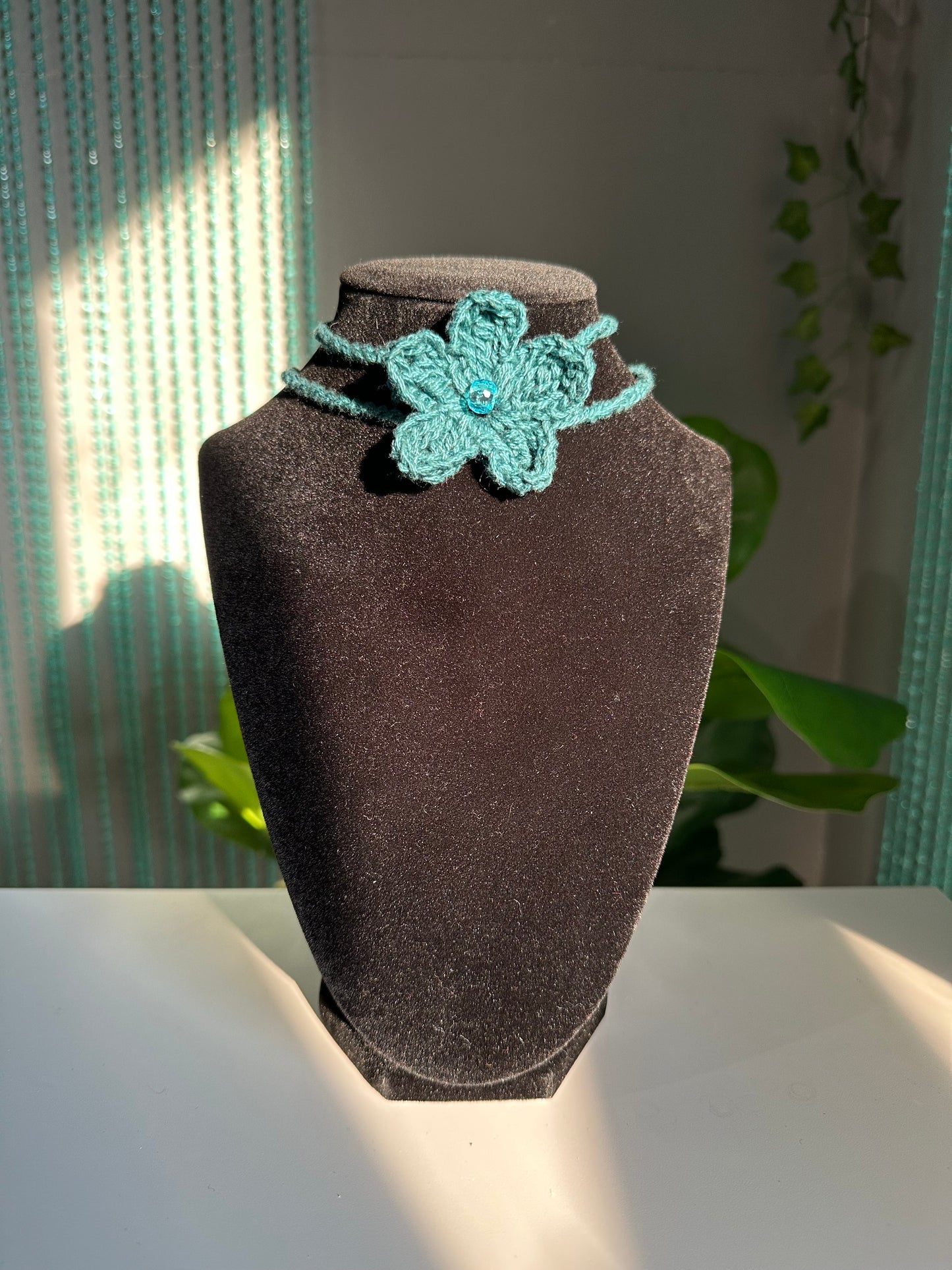 Lorelai Choker Teal