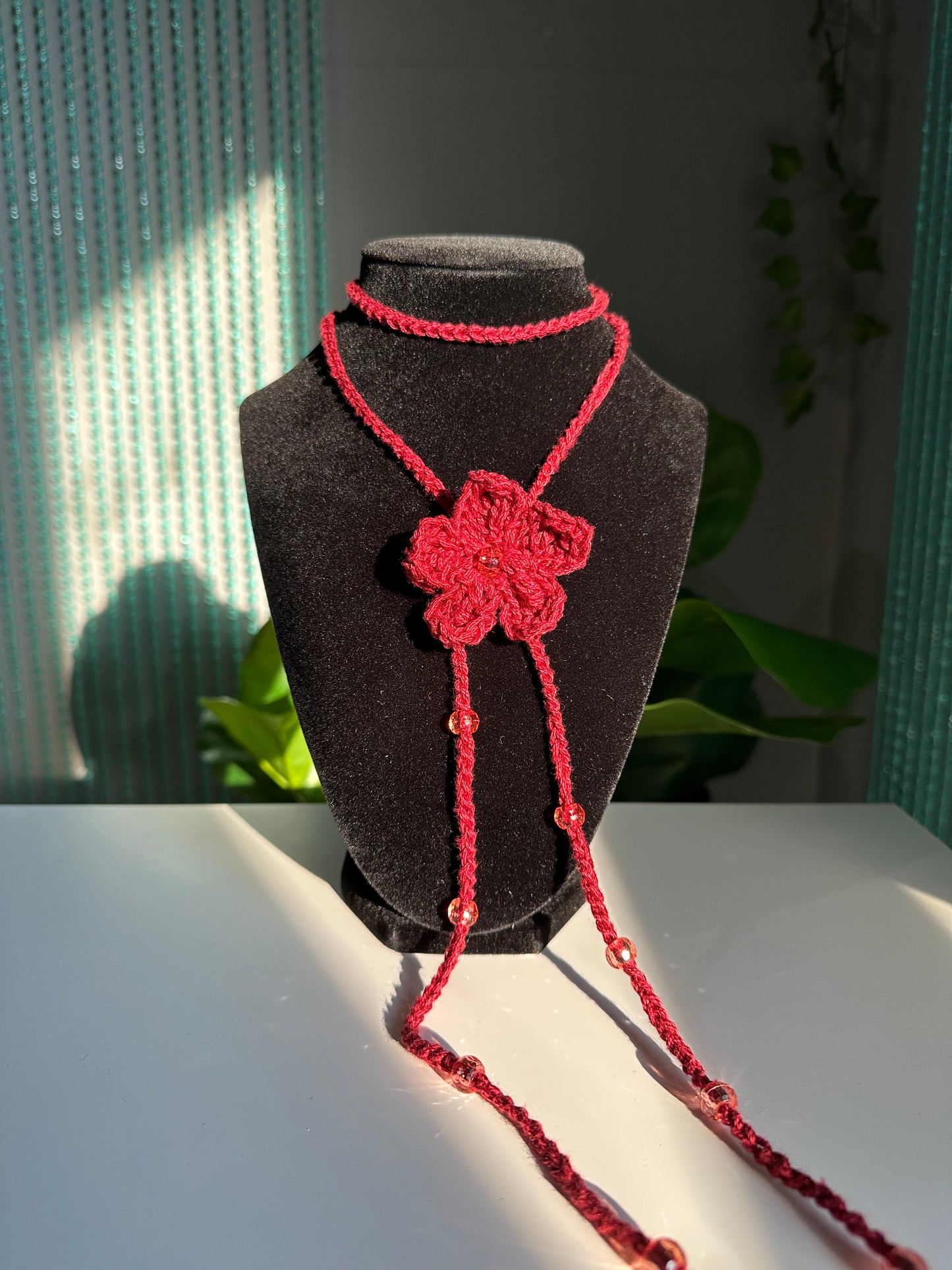 Lorelai Choker Burgundy