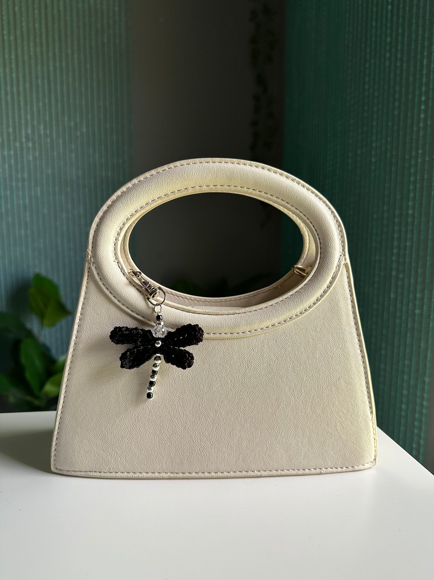 Dragonfly Purse Charm - Lara