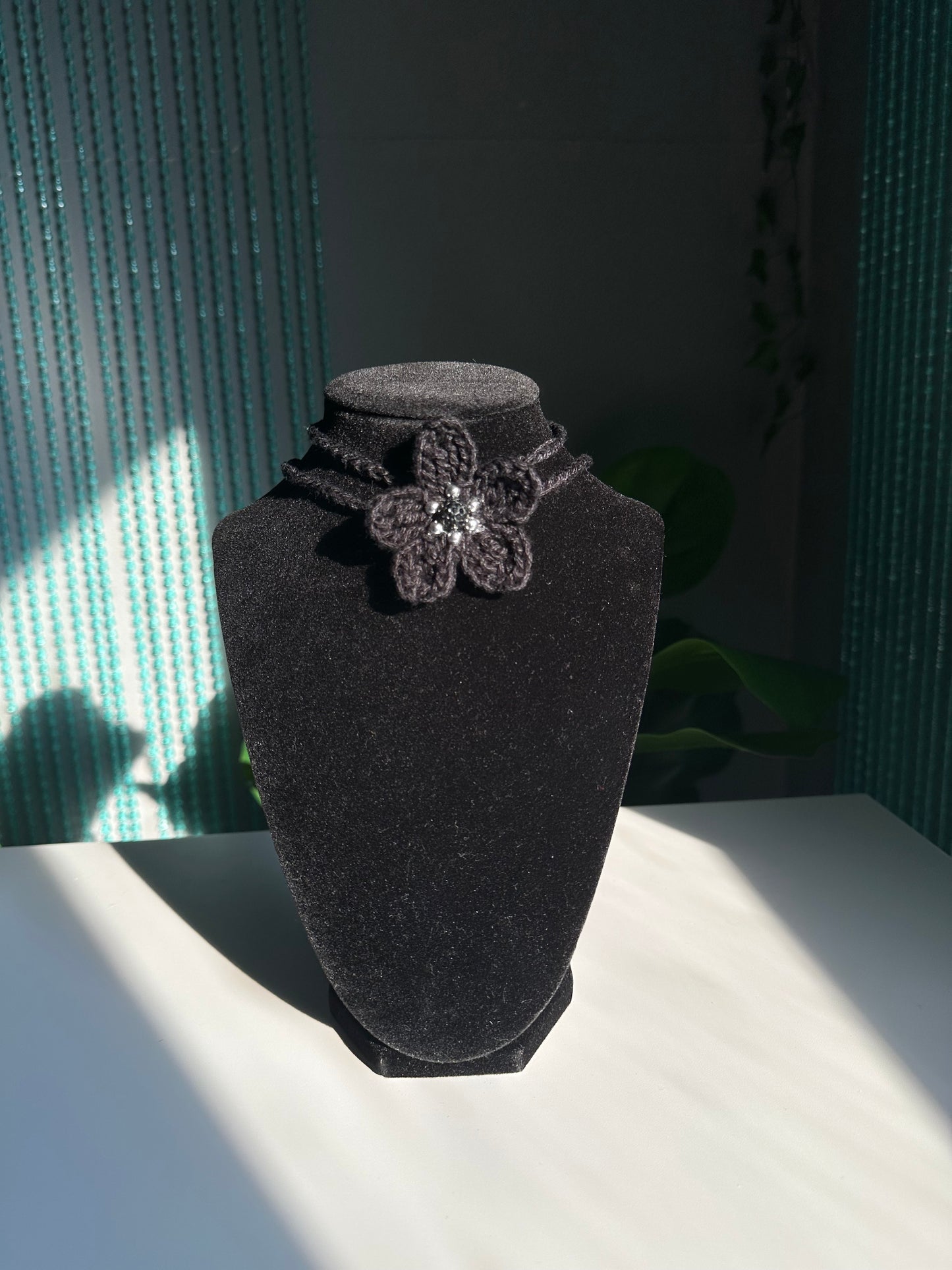 Ayana Choker - black and silver